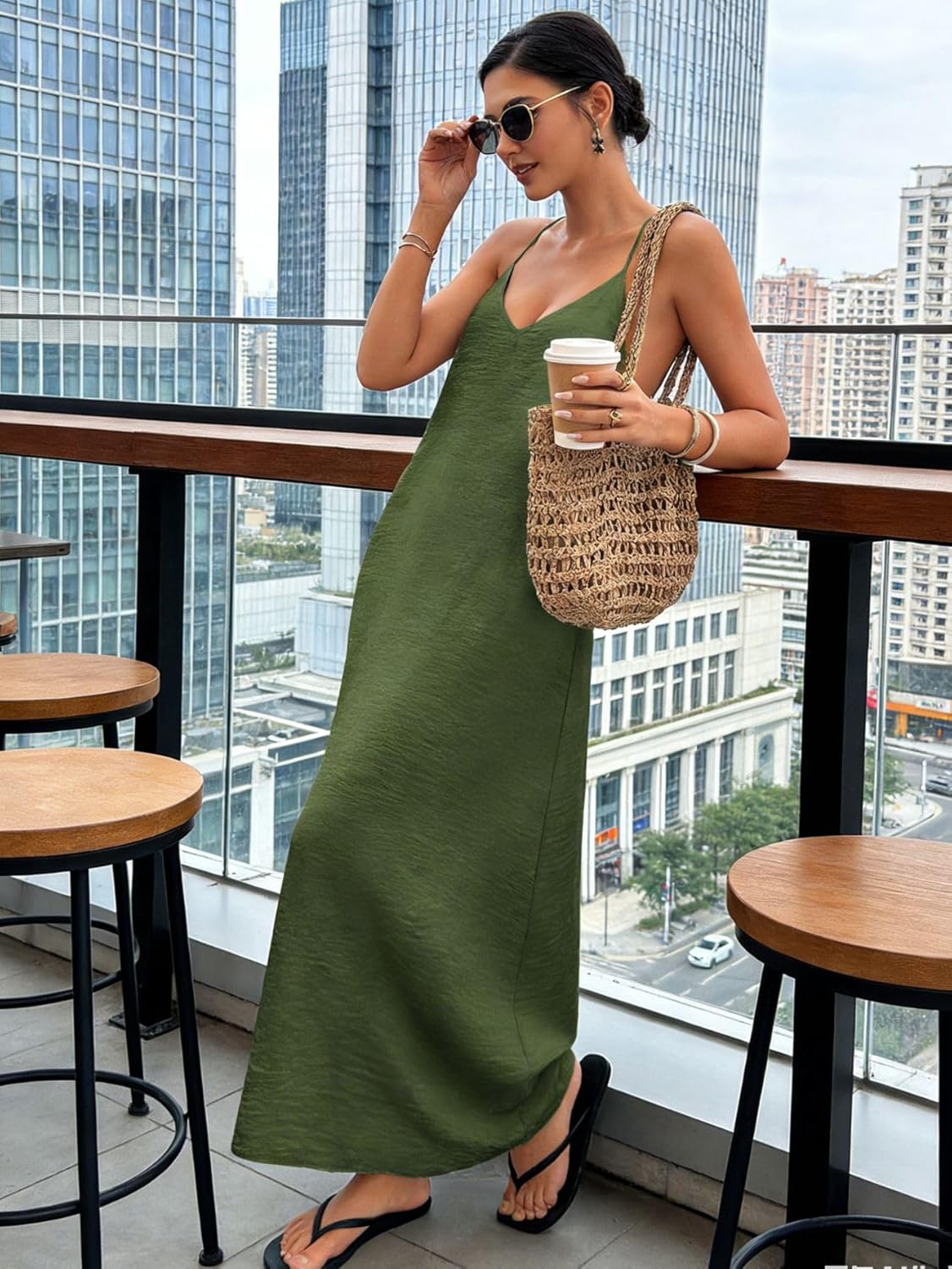 Elegant Open-Back Maxi Sundress