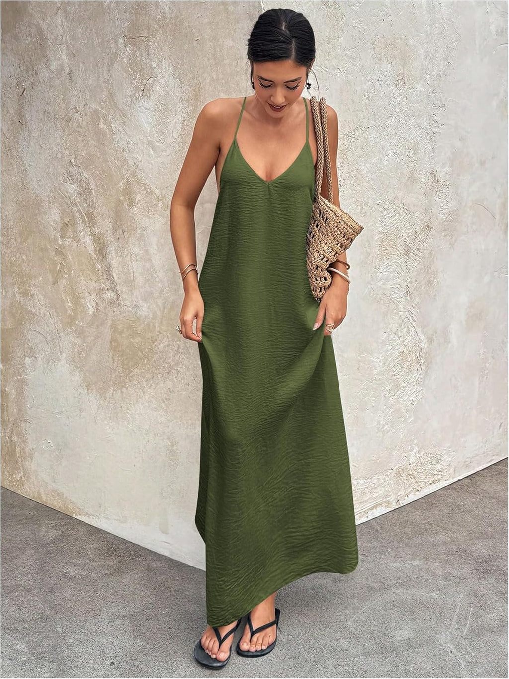 Elegant Open-Back Maxi Sundress