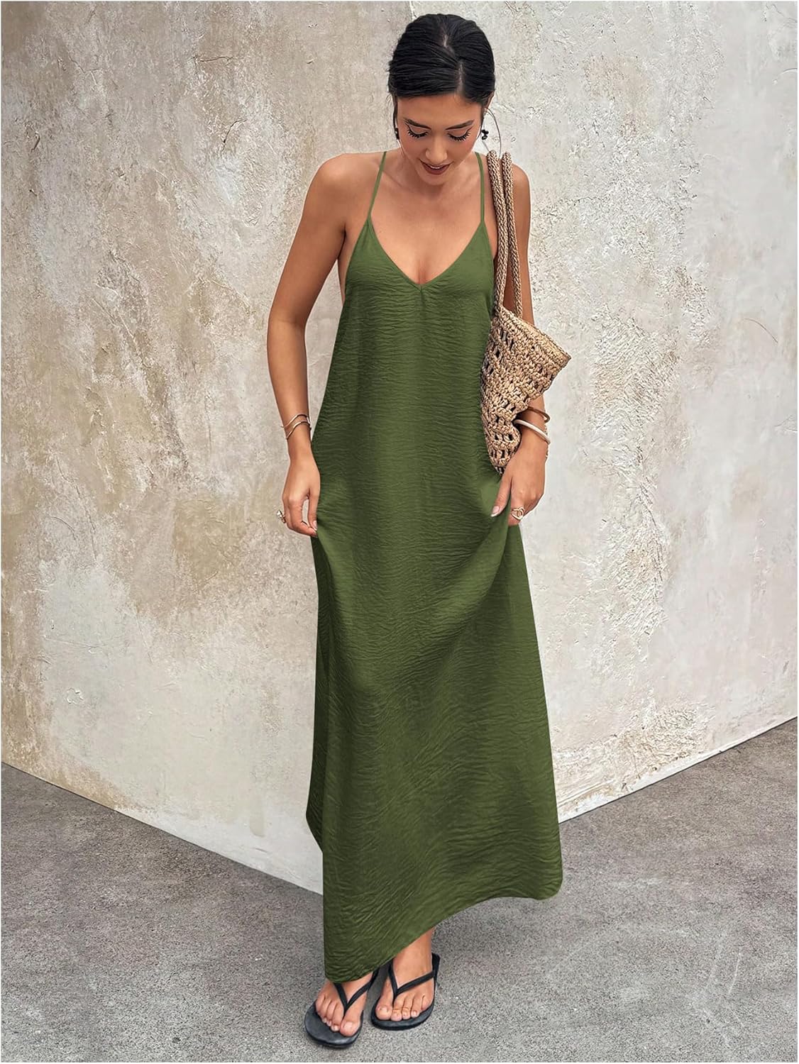 Elegant Open-Back Maxi Sundress